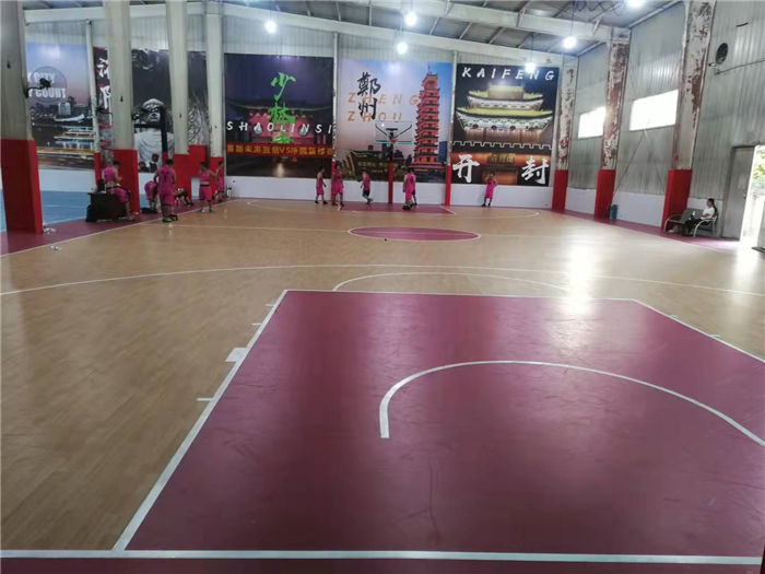 八九物(wù)聯籃球訓練館